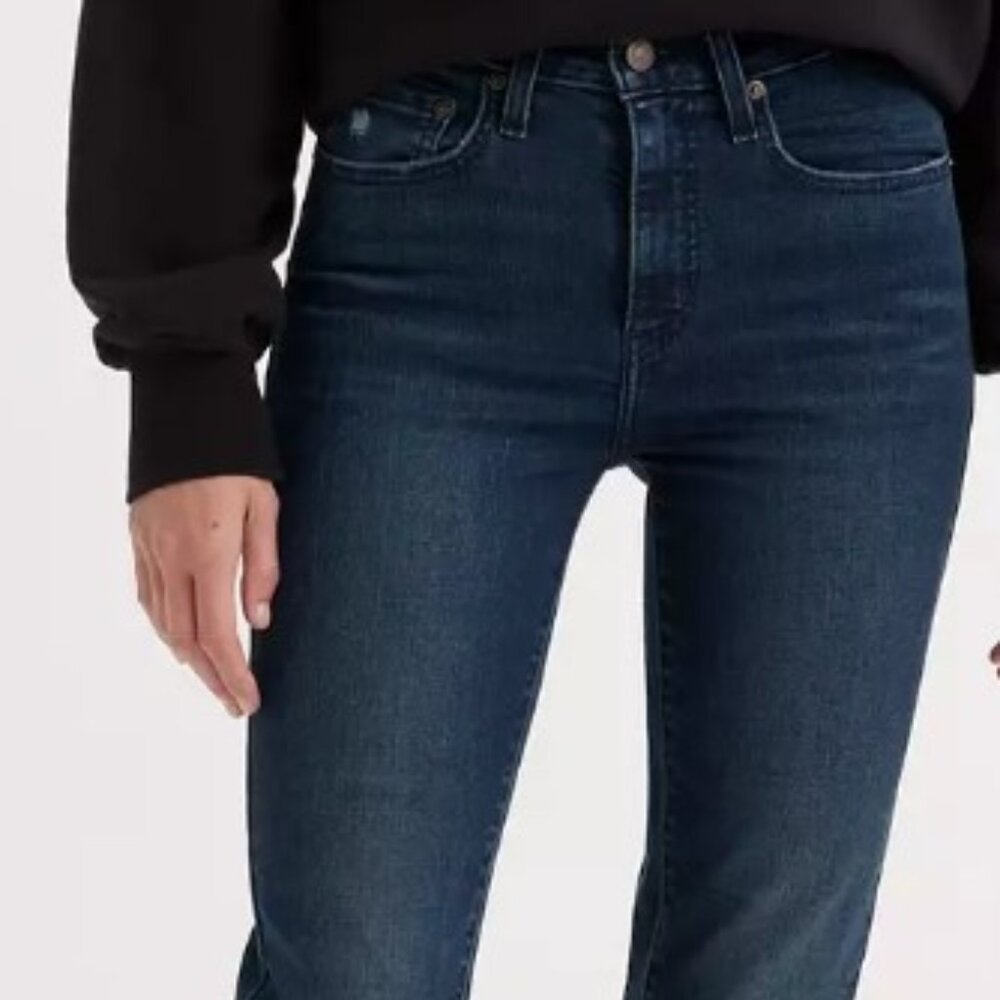 Levi's